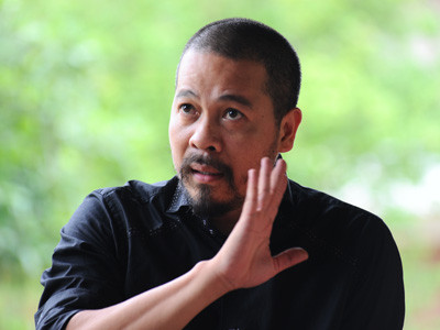 Đức Hùng - "thằng chín quần mười lăm áo"