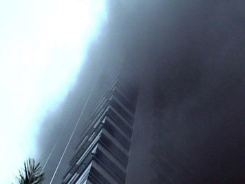 Cận cảnh vụ hỏa hoạn tại tòa nhà 11 Cửa Bắc, Hà Nội