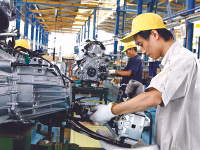 Xem xét đề án tái cơ cấu kinh tế