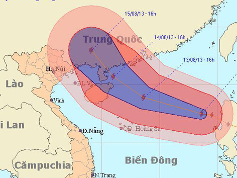 Ráo riết đối phó siêu bão Utor