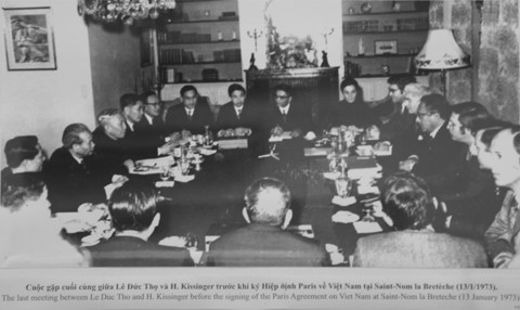 Tái hiện Hiệp định Paris qua ảnh