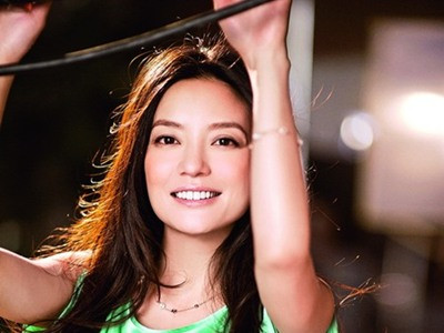 Triệu Vy tái xuất với hình ảnh tươi trẻ