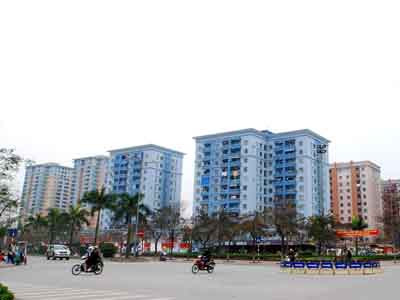 Trăm mét đất không mua nổi mét nhà