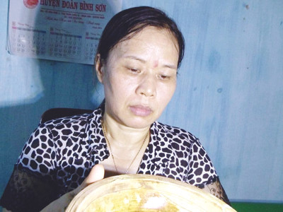 Cả làng lặn tìm cổ vật