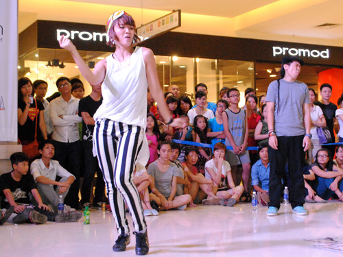 Thi tài hiphop vì CK – Hoa Đức Công