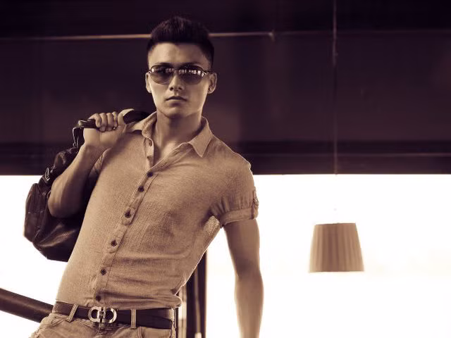 Mỹ nam Sân khấu Điện ảnh nói về 'hot girl'