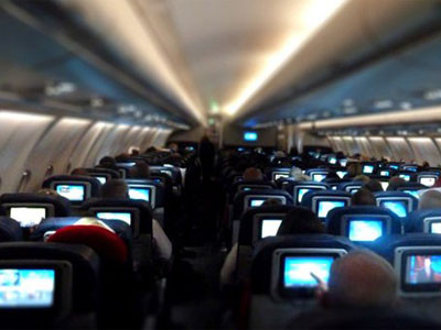 Giết thời gian trên những chuyến bay dài