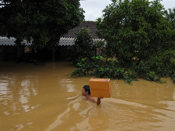 54 người chết và mất tích vì mưa lũ