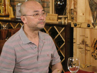 Hà Dũng hào hoa nhờ tiền?