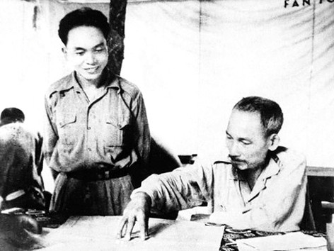 Võ Nguyên Giáp chặng đường làm Đại tướng