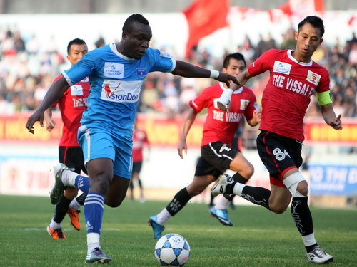 Cung cấp miễn phí bản quyền V-League 2012