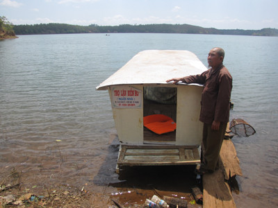 Hơn nửa thế kỷ đối đầu Hà Bá