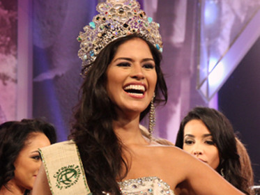 Tân Hoa hậu Trái đất: "Bảo vệ Trái đất từ việc giáo dục trẻ em"