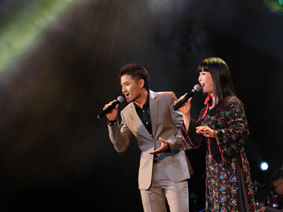 Hẹn hò với những giọng ca lạ