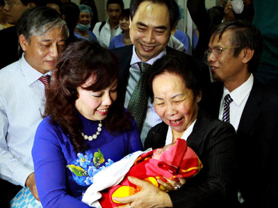 Công dân thứ 90 triệu chào đời