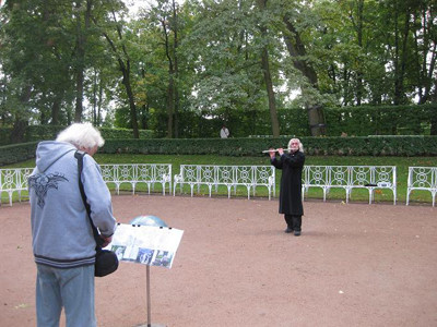 Phía sau vụ đột kích xưởng may người Việt ở Nga