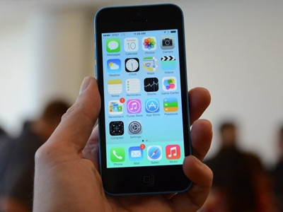 Những smartphone xách tay vừa giảm giá mạnh