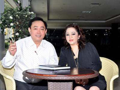 Vợ chồng ông Huỳnh Uy Dũng