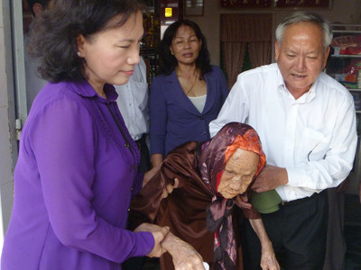 Có những thân nhân liệt sỹ không thể chờ lâu hơn nữa