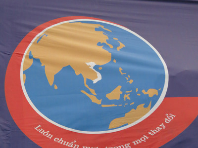 Thu hồi pano quảng cáo sơn Clima