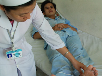 Tuổi nào cũng có thể mắc bệnh tay chân miệng