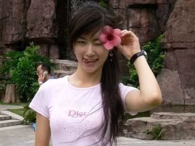 Sáu quan chức 'dùng chung' 1 người tình