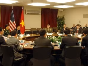 Các đại biểu dự đối thoại Mỹ - Việt