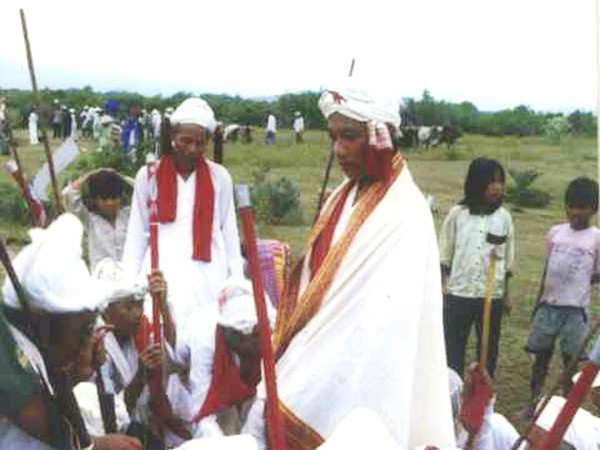 Vỡ vạc từ hồi quang văn minh Chăm-Ấn