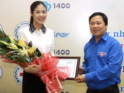 Ngọc Hân, Tùng Dương là đại sứ chương trình Nhà bán trú cho em