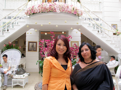 Chuyên nghiệp festival văn học nước ngoài