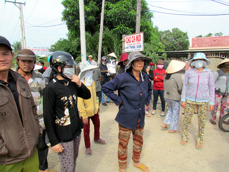 Viêm mũi, nhức đầu vì bãi rác