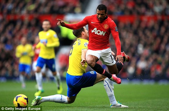 MU - Newcastle (0-1): Ác mộng kéo dài ở Nhà hát