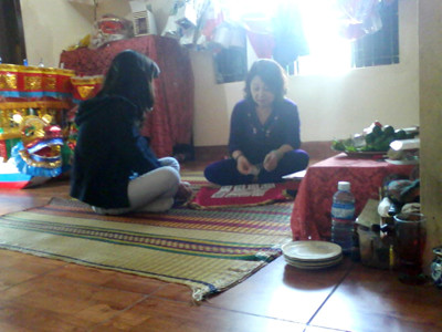 Rộ mùa giải hạn, cầu duyên