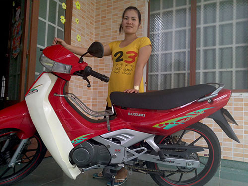 Bà bầu tay không đánh cướp có 'hàng nóng'