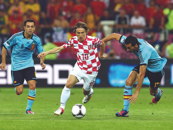 Nhạt màu tiqui-taca