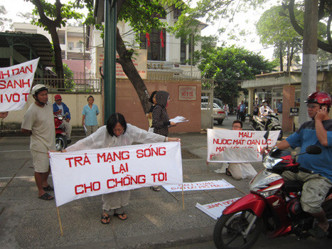 Chồng chết tức tưởi, góa phụ ‘đại náo’ Sở Y tế TP.HCM