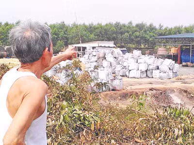 Rước rác độc về làng
