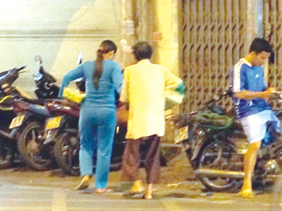 Lộ diện thêm một nhóm 'cái bang'