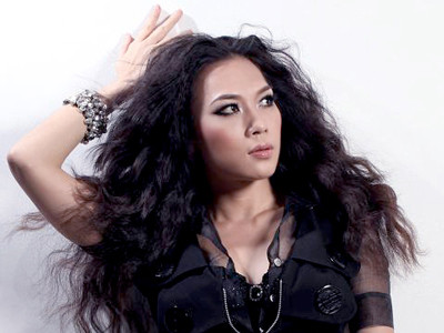 Mỹ Tâm đại diện Việt Nam đấu giải quốc tế?