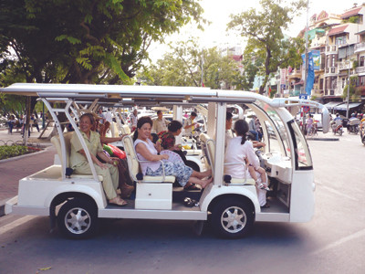 Sẽ nhập thêm 30 xe như thế này để lưu hành ở 5 quận nội thành Ảnh: Trọng Đảng