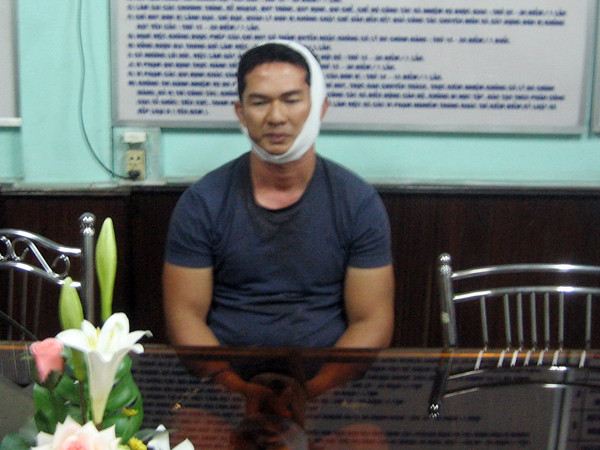 Cuồng sát trong cửa hàng thời trang