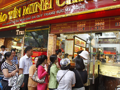 Đừng đổ hết tiền vào vàng