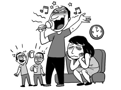 Anh ấy cứ đưa em đến những cuộc tụ bạ, ăn uống...