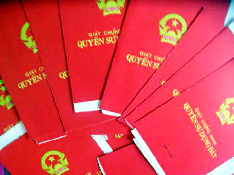 Siêu lừa 'đổi' sổ đỏ giả mạo lấy 20 tỷ đồng