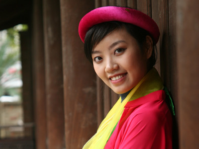 Mớ ba mớ bảy xốn xang hội thơ