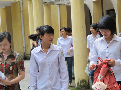 Ngỡ ngàng, không biết thí sinh đi đâu