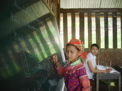 'Cõng' chữ lên Cổng trời