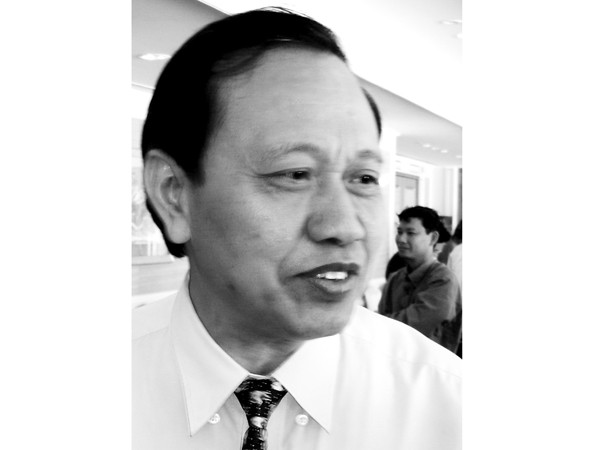 Quyết tâm kiện!