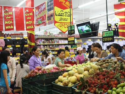 Hàng Việt mất điểm vì quảng cáo trên trời