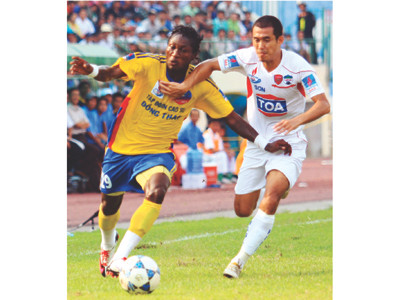 'Ngựa chứng' V-League